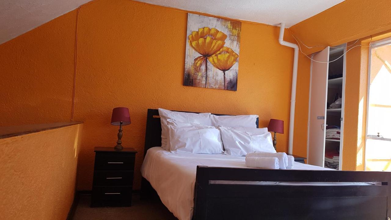 Lolo'S 1Bed Apt-Best Location-2Balconies Harare Luaran gambar